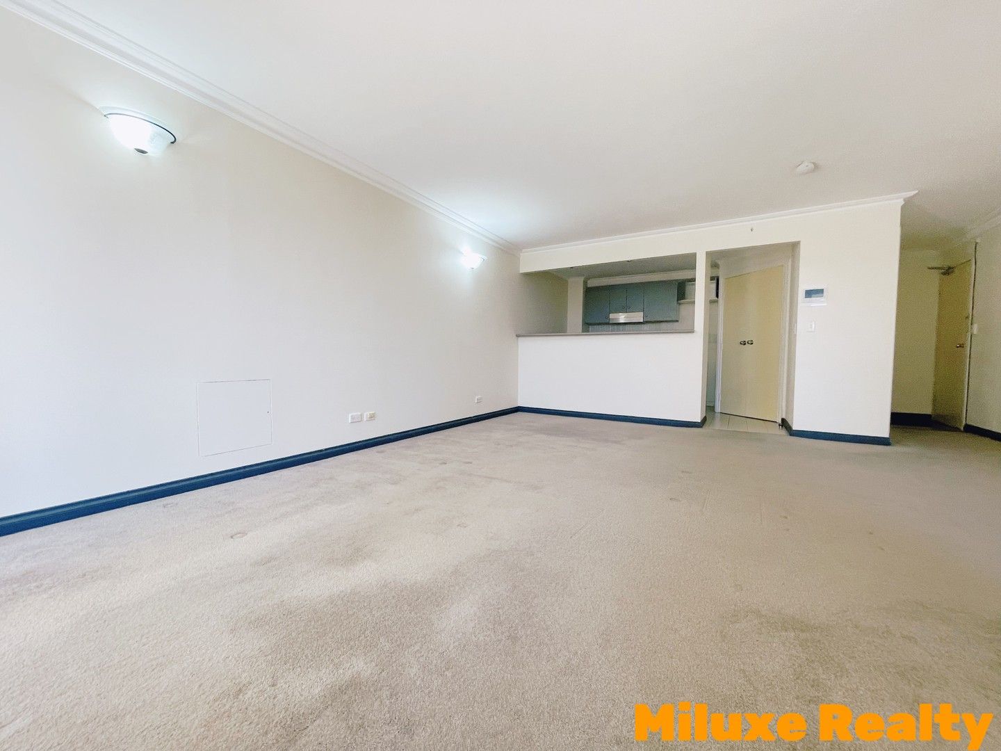 1 bedrooms Apartment / Unit / Flat in 13/98 Alfred St MILSONS POINT NSW, 2061