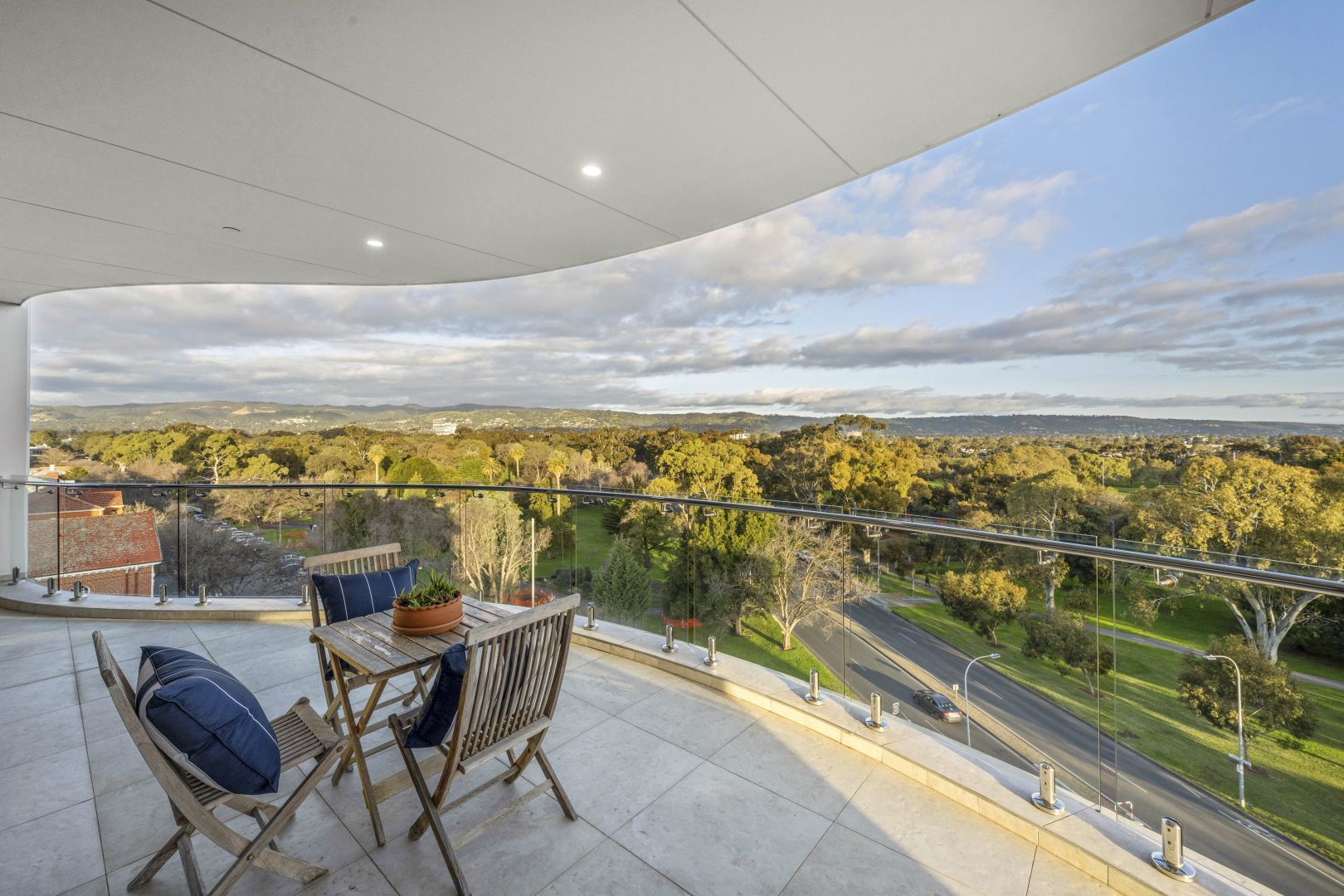 6-7/252 South Terrace, Adelaide SA 5000, Image 2