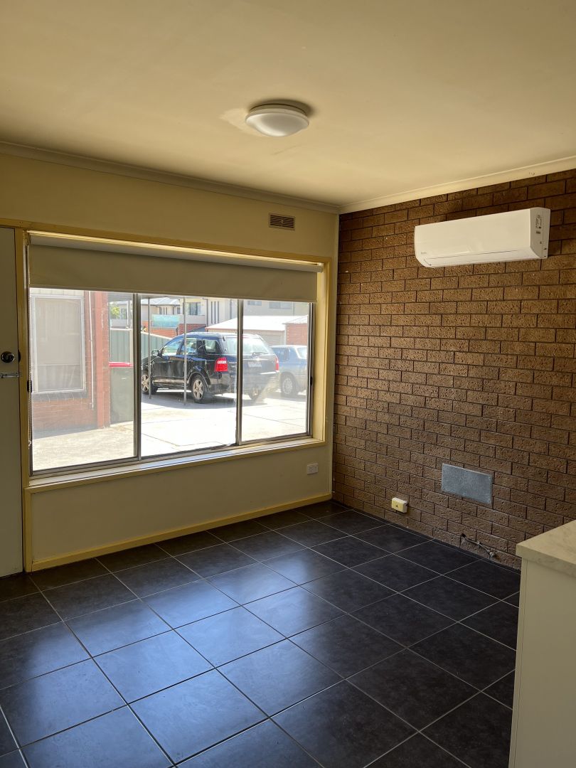 1/19 Forrest Lane, Bendigo VIC 3550 Apartment For Rent 300 Domain