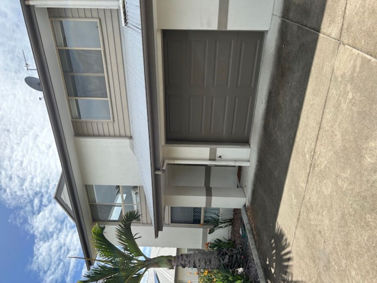3 bedrooms Townhouse in 18/9 Watson Street PIALBA QLD, 4655