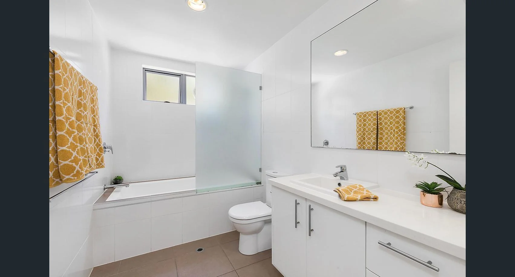 Additional image 3 of Unit 2/53 Elanda St, Sunshine Beach QLD 4567