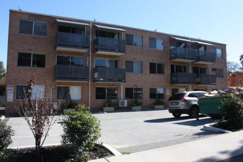 1 bedrooms Apartment / Unit / Flat in 4/52 Onslow Road SHENTON PARK WA, 6008