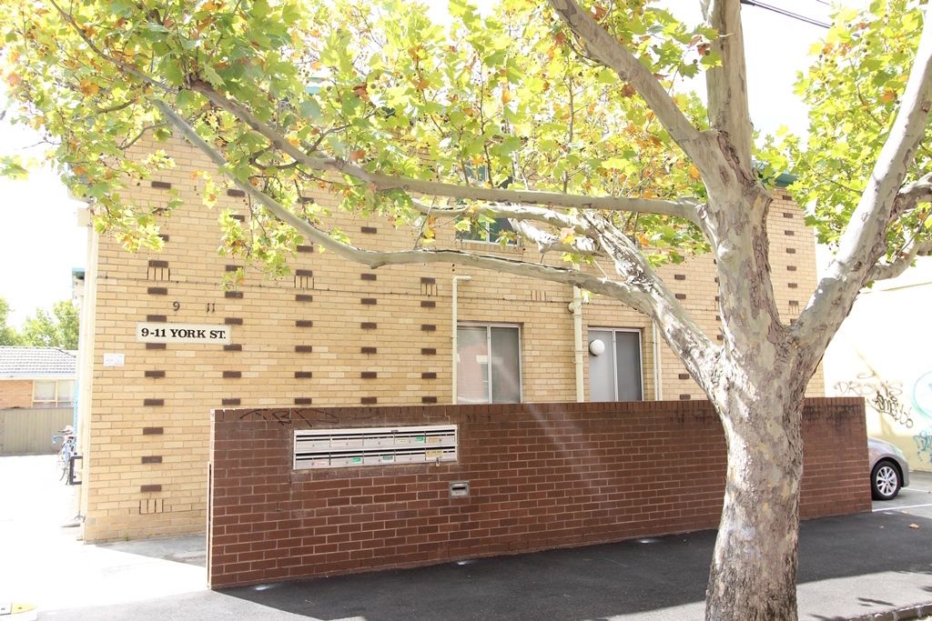 1 bedrooms Apartment / Unit / Flat in 8/9-11 York Street FITZROY NORTH VIC, 3068