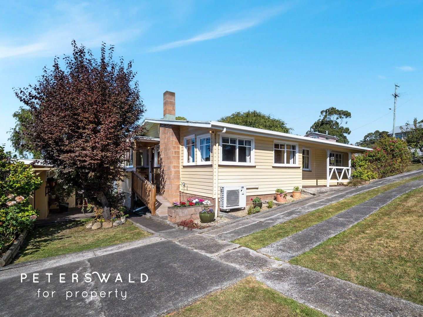 12 Hinsby Road, Taroona TAS 7053, Image 0