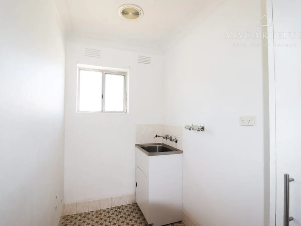 Additional image 8 of 6/4 Nordlingen Drive, Tolland NSW 2650