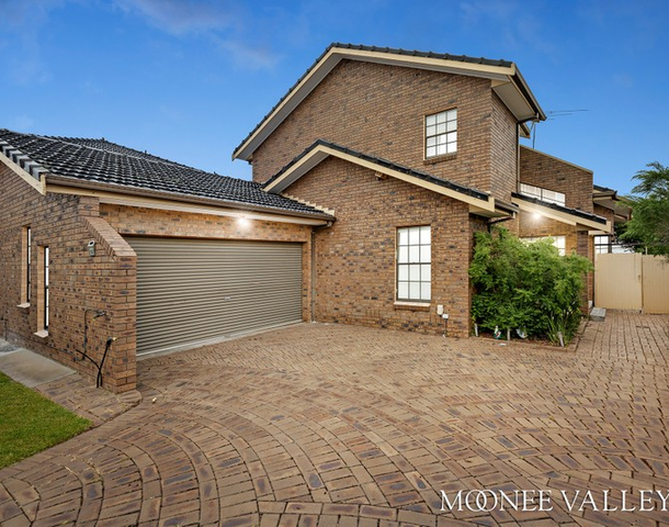 142 Templewood Crescent, Avondale Heights VIC 3034