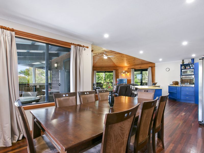 4 Nina Court, Cooloola Cove QLD 4580, Image 2