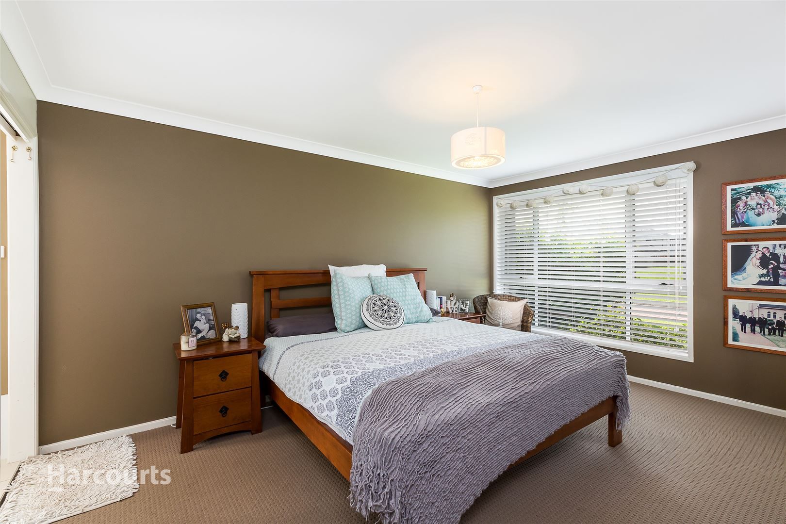 18 Shoreline Avenue, Haywards Bay NSW 2530, Image 2