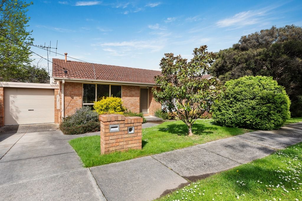 76 Cuthbert Street, Heathmont Property History & Address Research