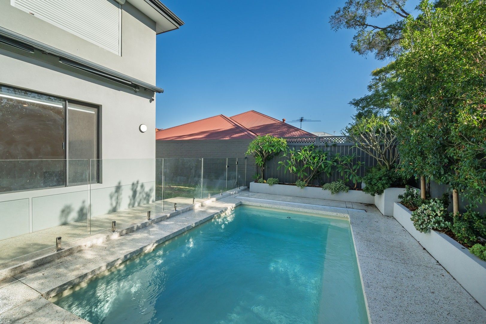 4 bedrooms Townhouse in 102A Salisbury Street BEDFORD WA, 6052