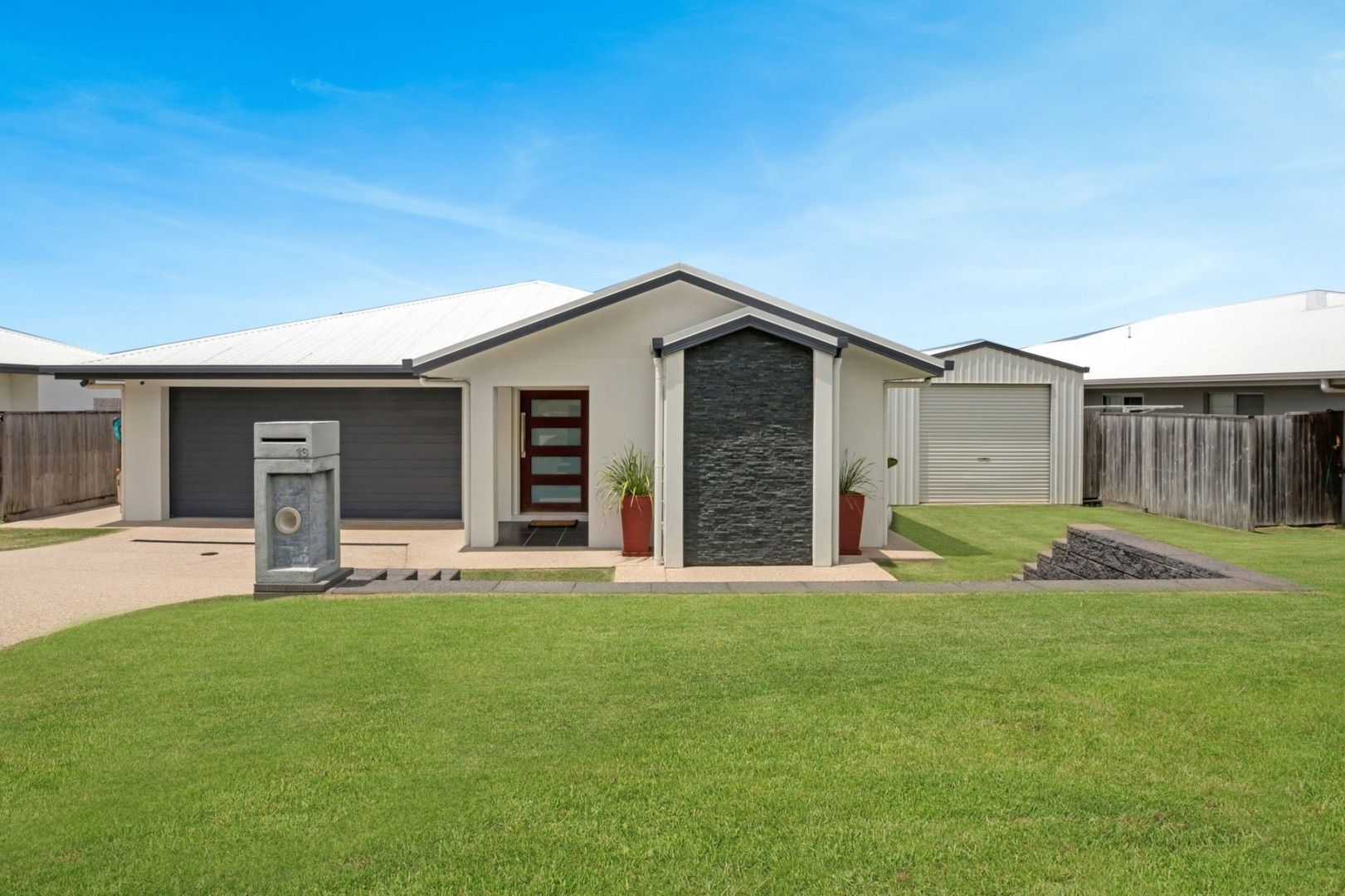 13 Clive Court, Beaconsfield QLD 4740, Image 0