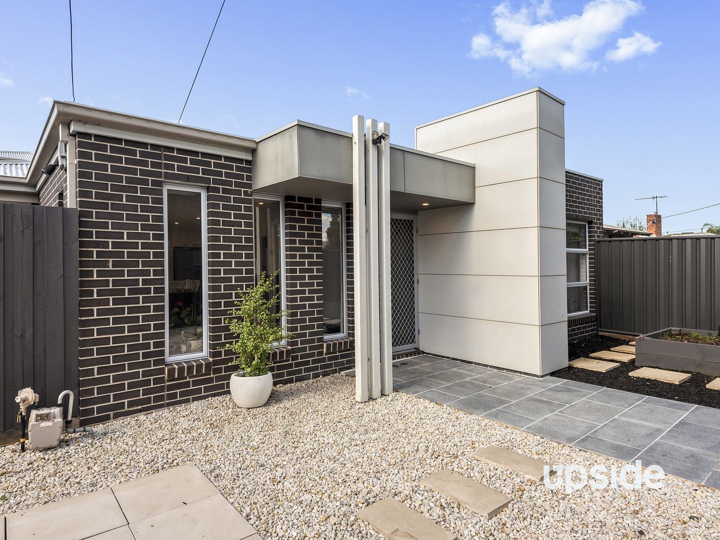 2 bedrooms Apartment / Unit / Flat in 1/26 Stradbroke Street NORLANE VIC, 3214