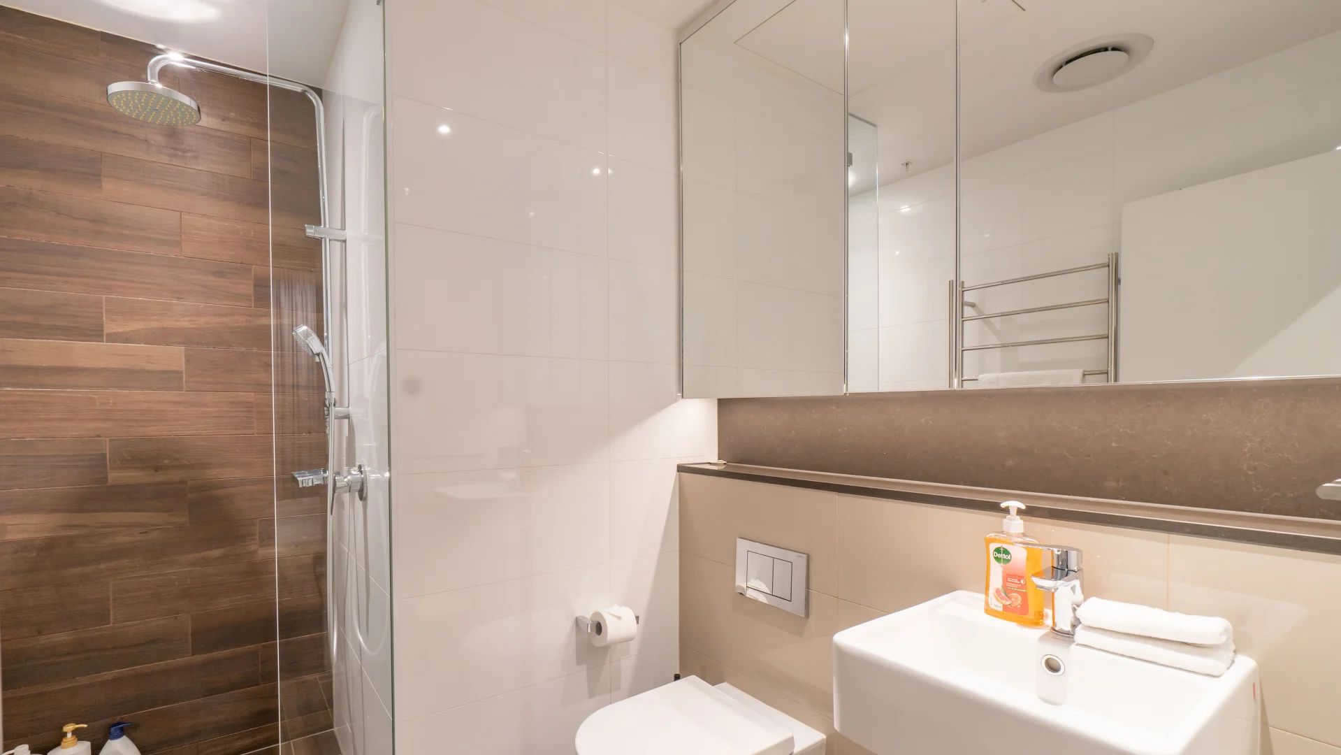 Additional image 11 of Level 5/6 Galloway Street, Mascot NSW 2020