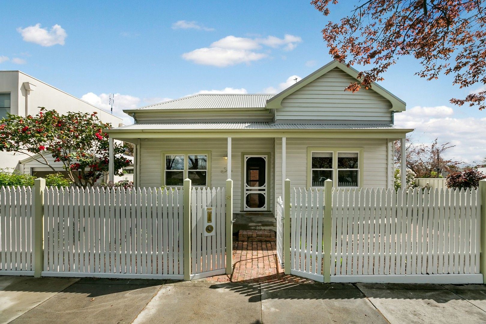 51 Hopetoun Street, Bendigo VIC 3550 House For Rent Domain