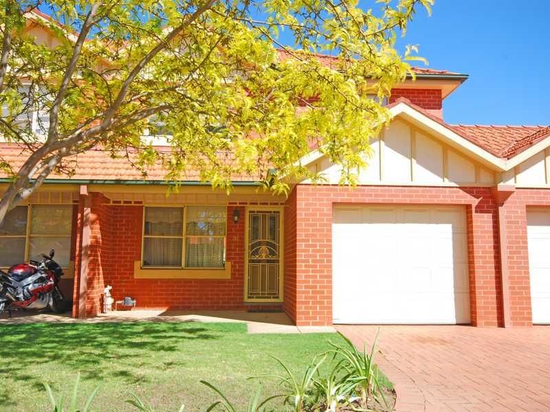 33/11-13 Crampton Street, WAGGA WAGGA NSW 2650, Image 0