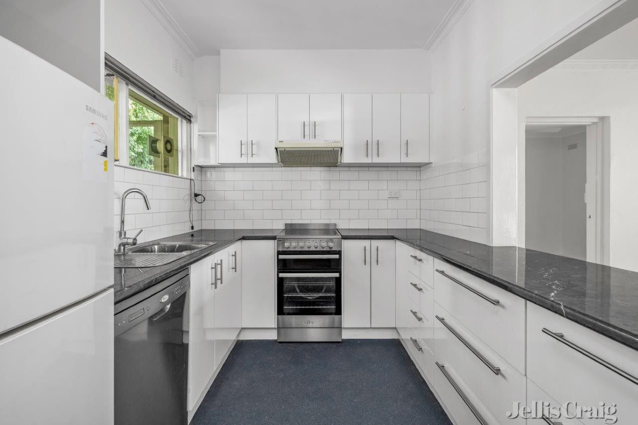 2 bedrooms Apartment / Unit / Flat in 6/40 Leonard Street PARKVILLE VIC, 3052
