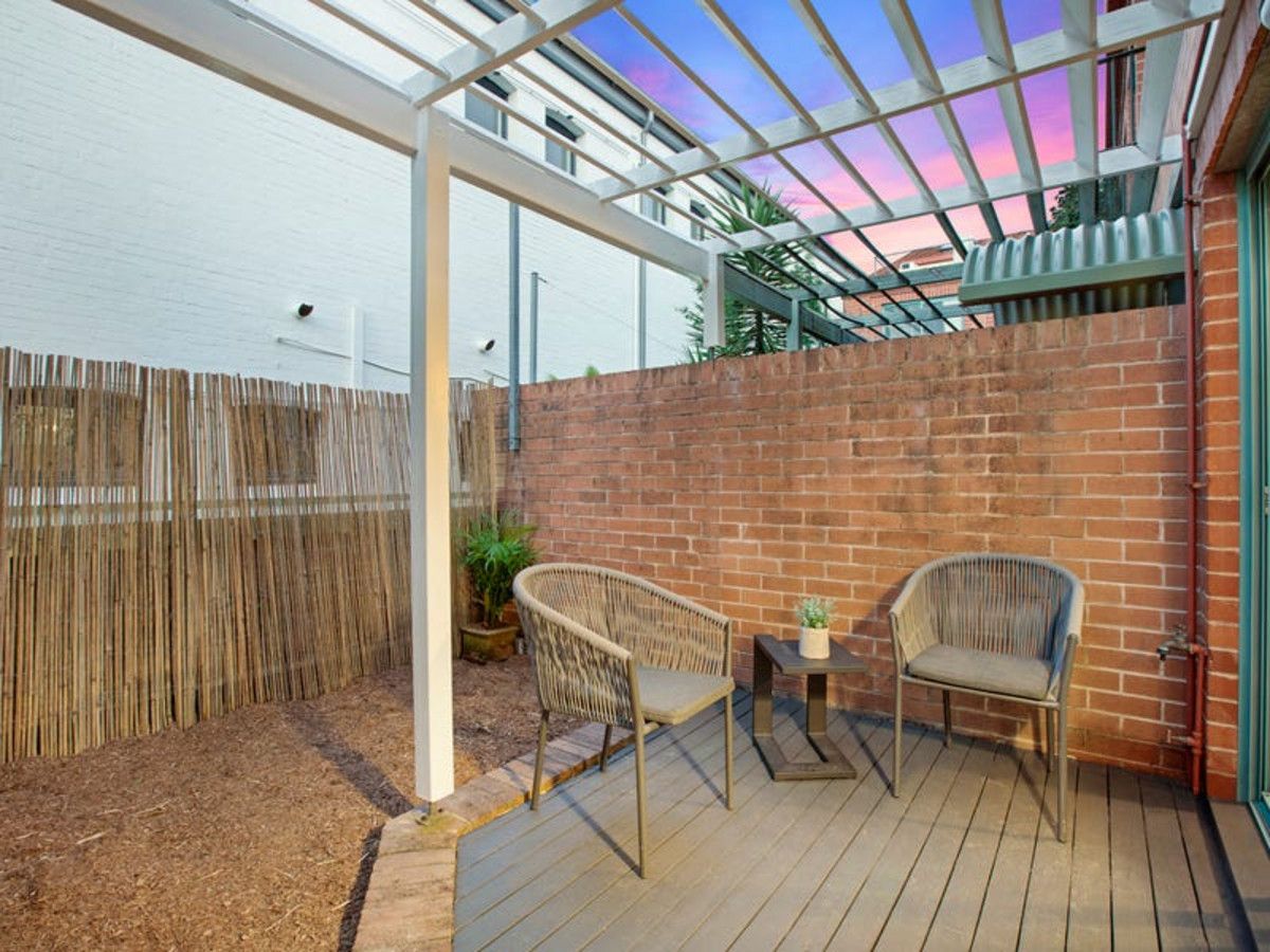 27/12 Hayberry Street, Crows Nest NSW 2065, Image 0