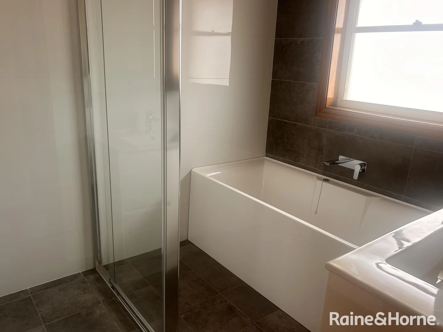 Additional image 7 of 3/18 Addison Street, Shellharbour NSW 2529