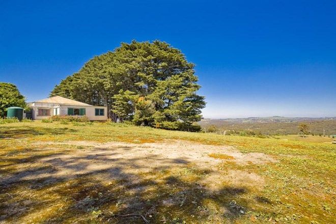 Picture of 75 Turnung Road, PANTON HILL VIC 3759