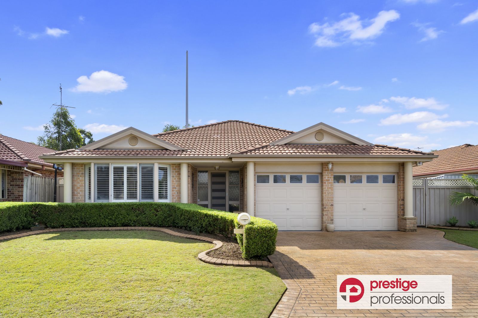 27 Todd Court, Wattle Grove NSW 2173, Image 0