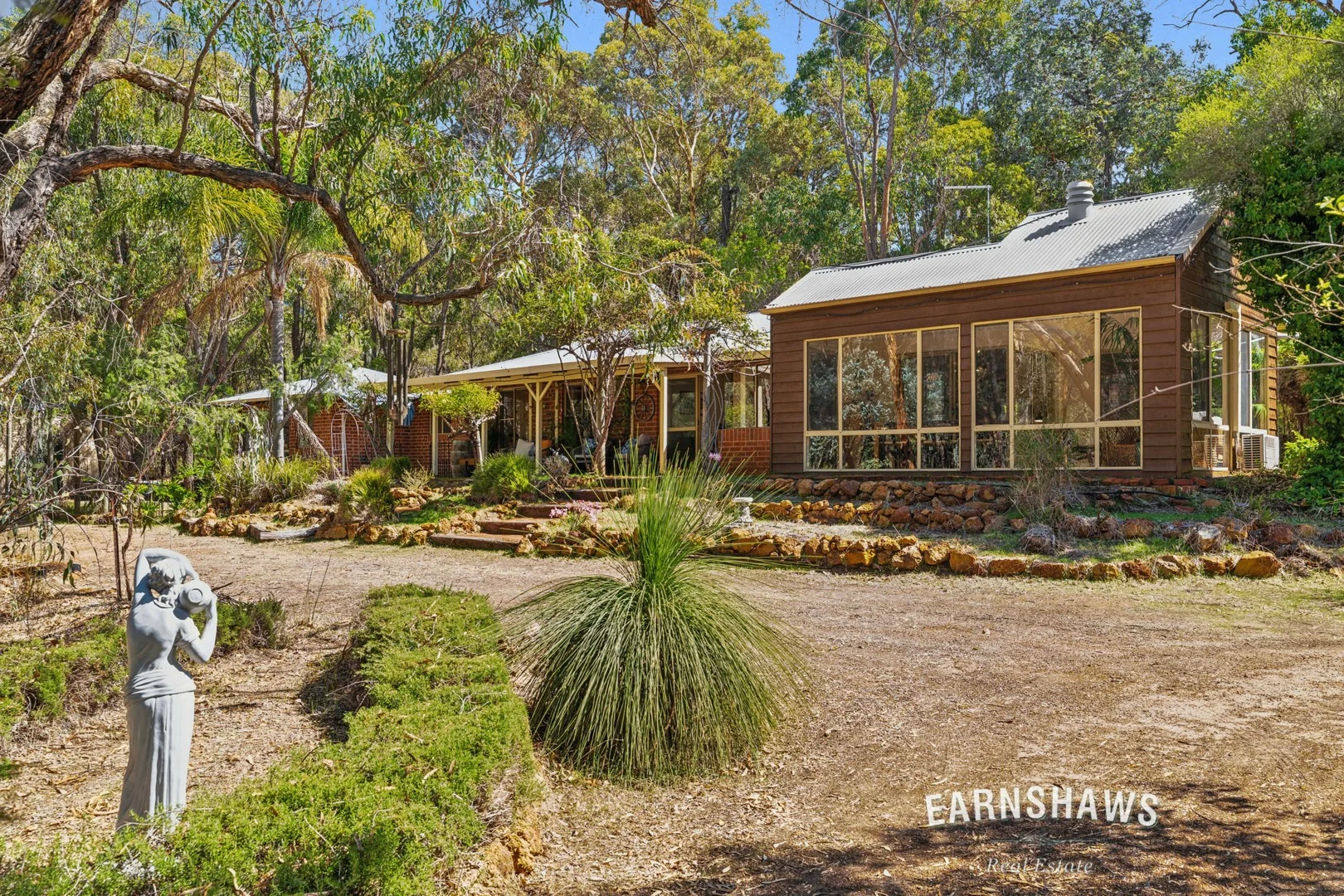 Primary image of 1755 Warrigal Way, Chidlow WA 6556