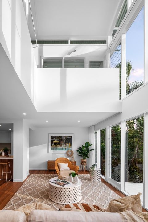 4 bedrooms House in 38 Woodgee Street CURRUMBIN QLD, 4223