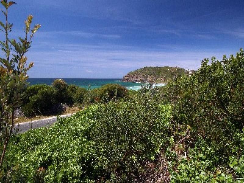 90110 Boomerang Drive, Boomerang Beach Property History & Address