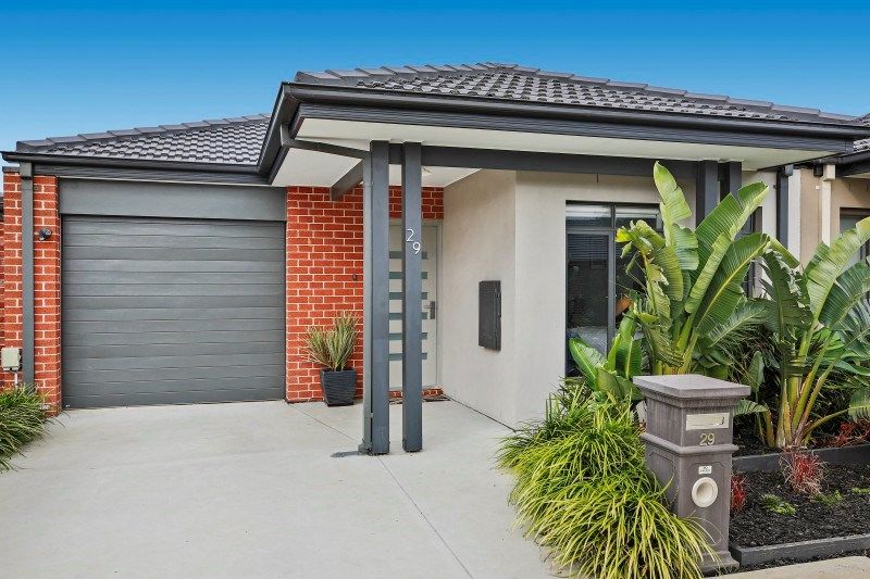 29 Artfield Street, Cranbourne East VIC 3977, Image 0