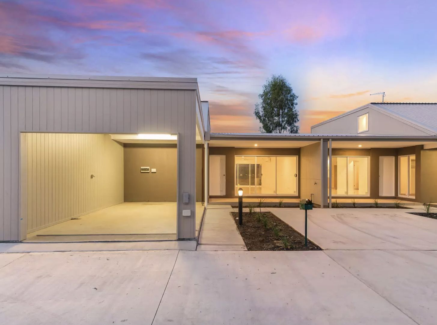 25 Maywood Street, Loganlea Property History & Address Research Domain