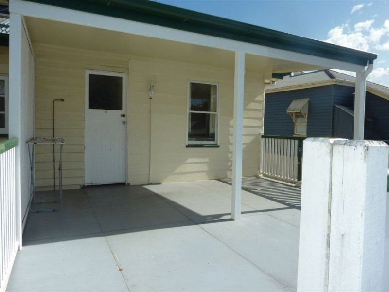 1 bedrooms Apartment / Unit / Flat in Unit 4/163 Ferry Street MARYBOROUGH QLD, 4650