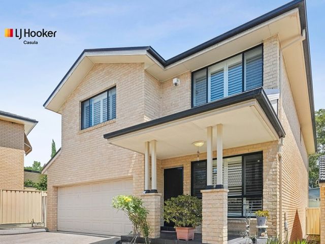 7/4-6 Blackwood Avenue, Casula