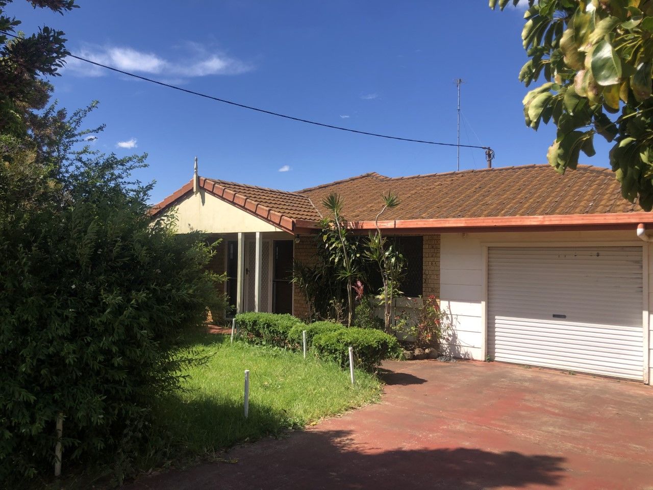 4 bedrooms House in 11 Wuth Street DARLING HEIGHTS QLD, 4350