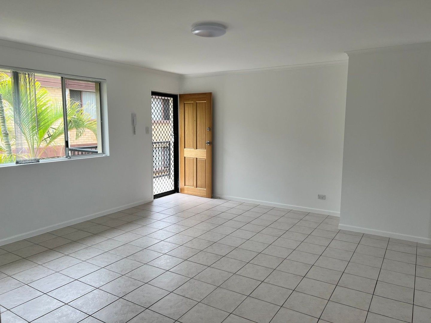 2 bedrooms Apartment / Unit / Flat in 6/145 High Street SOUTHPORT QLD, 4215