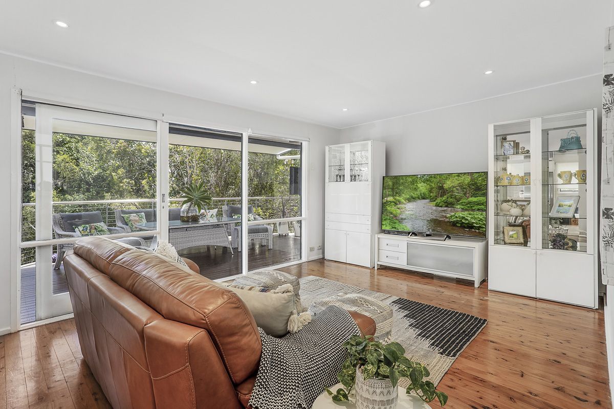 17 Cassandra Crescent, Heathcote NSW 2233, Image 1