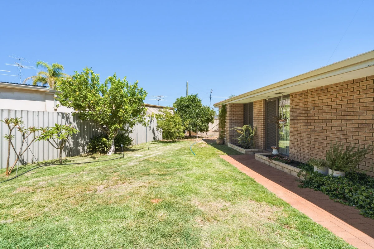 Additional image 19 of 1 Yukon Close, Greenfields WA 6210