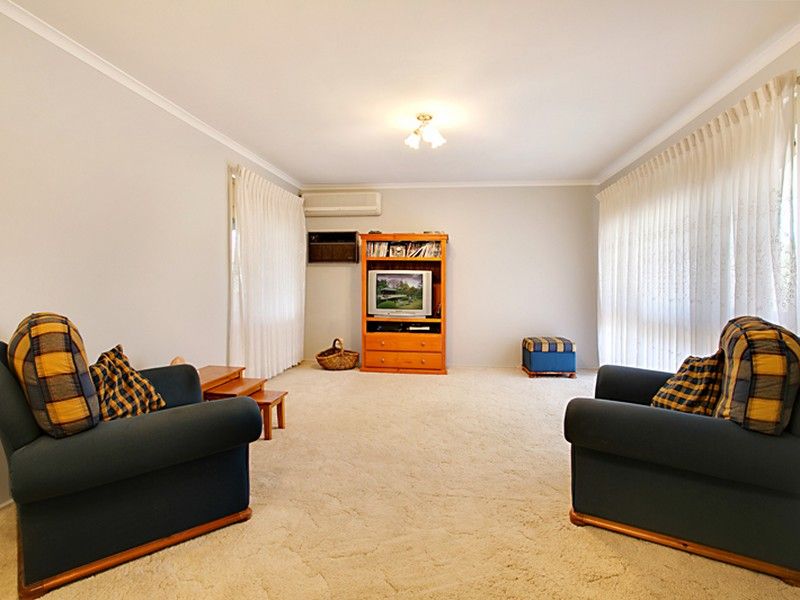 8 Wentworth Drive, Camden South NSW 2570, Image 1