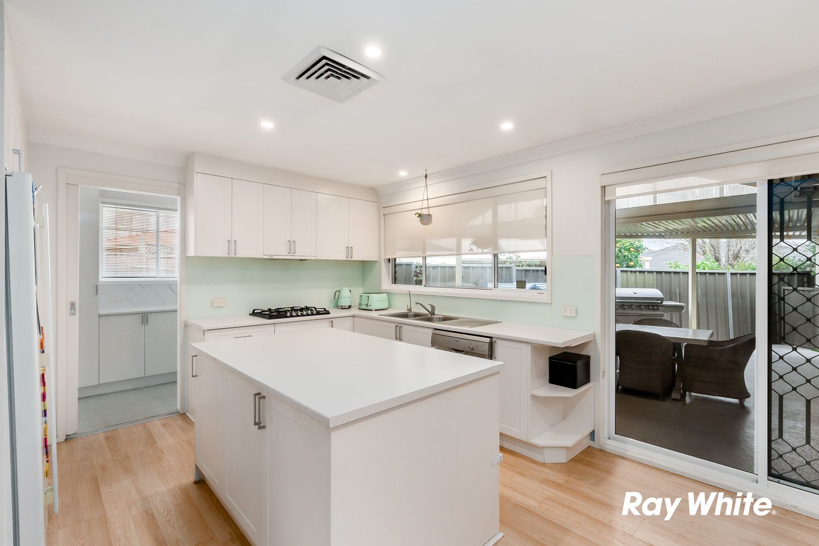 6 Syrus Place, Quakers Hill NSW 2763, Image 2