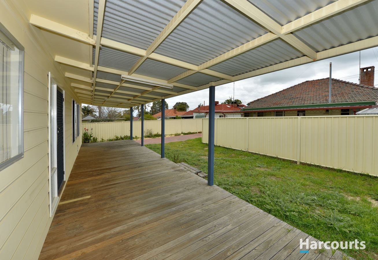 17B Thatcher Street, Waroona WA 6215, Image 2