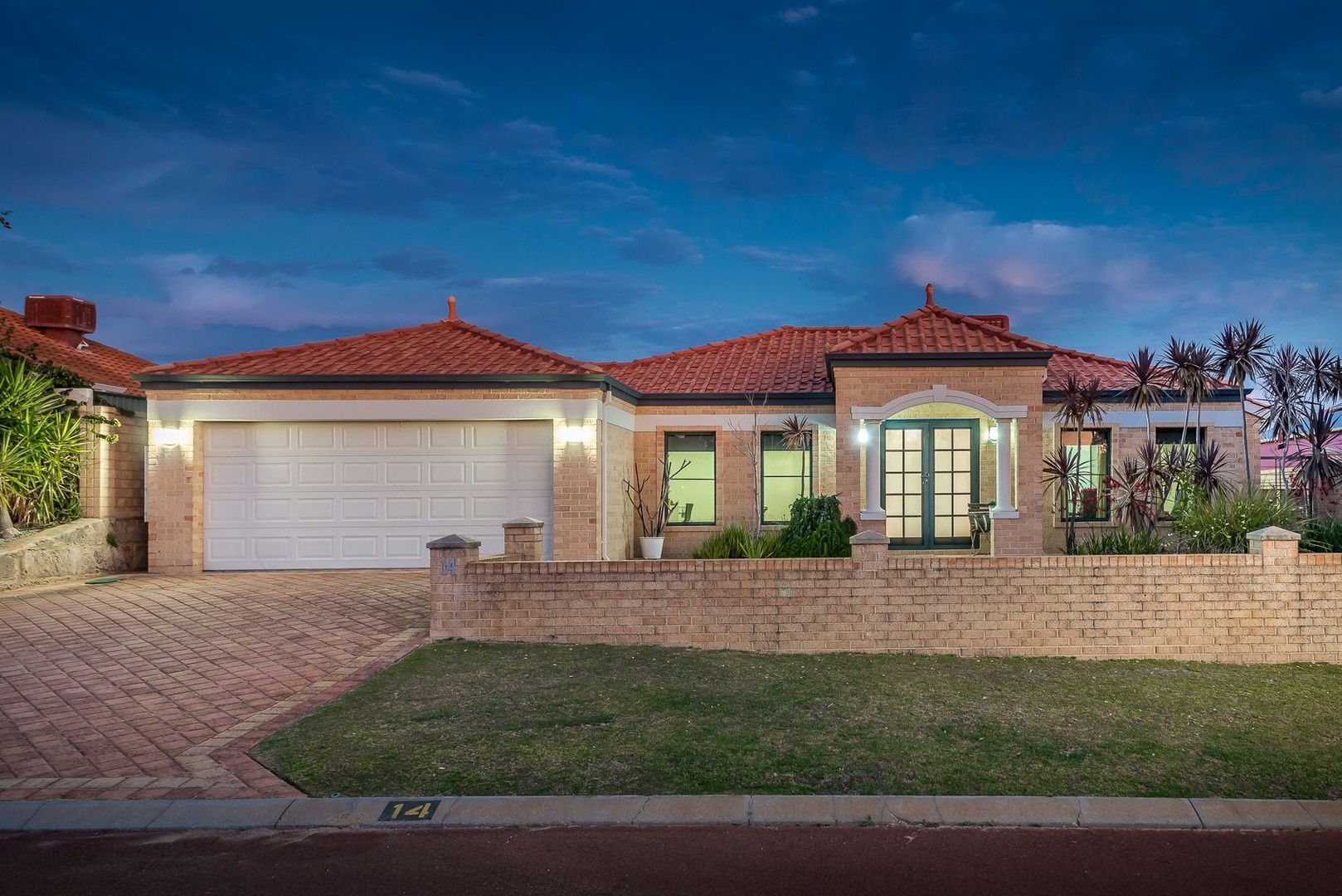 14 Whitecliffe Square, Iluka WA 6028, Image 0