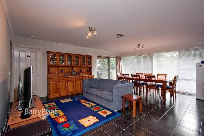 2/253 Forest Road, BORONIA VIC 3155, Image 1