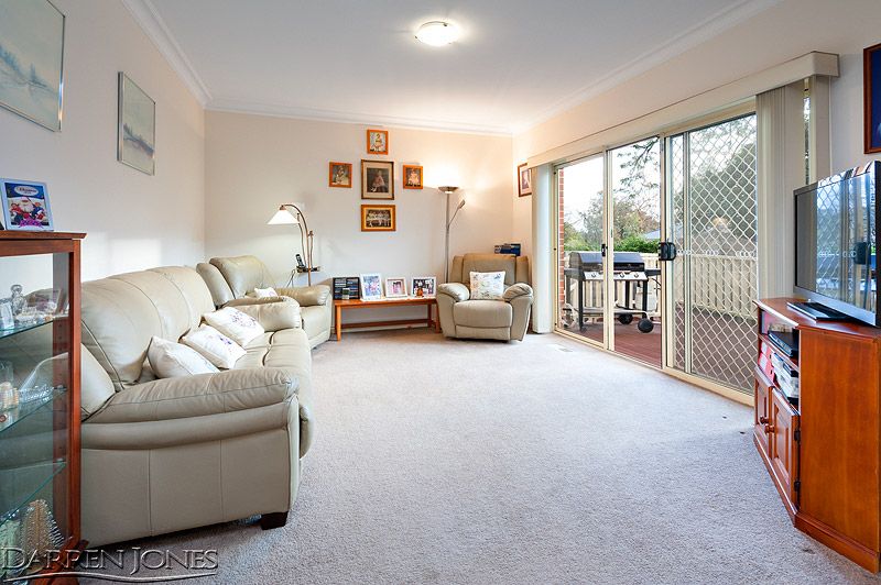 3/21 Beaconsfield Road, BRIAR HILL VIC 3088, Image 1