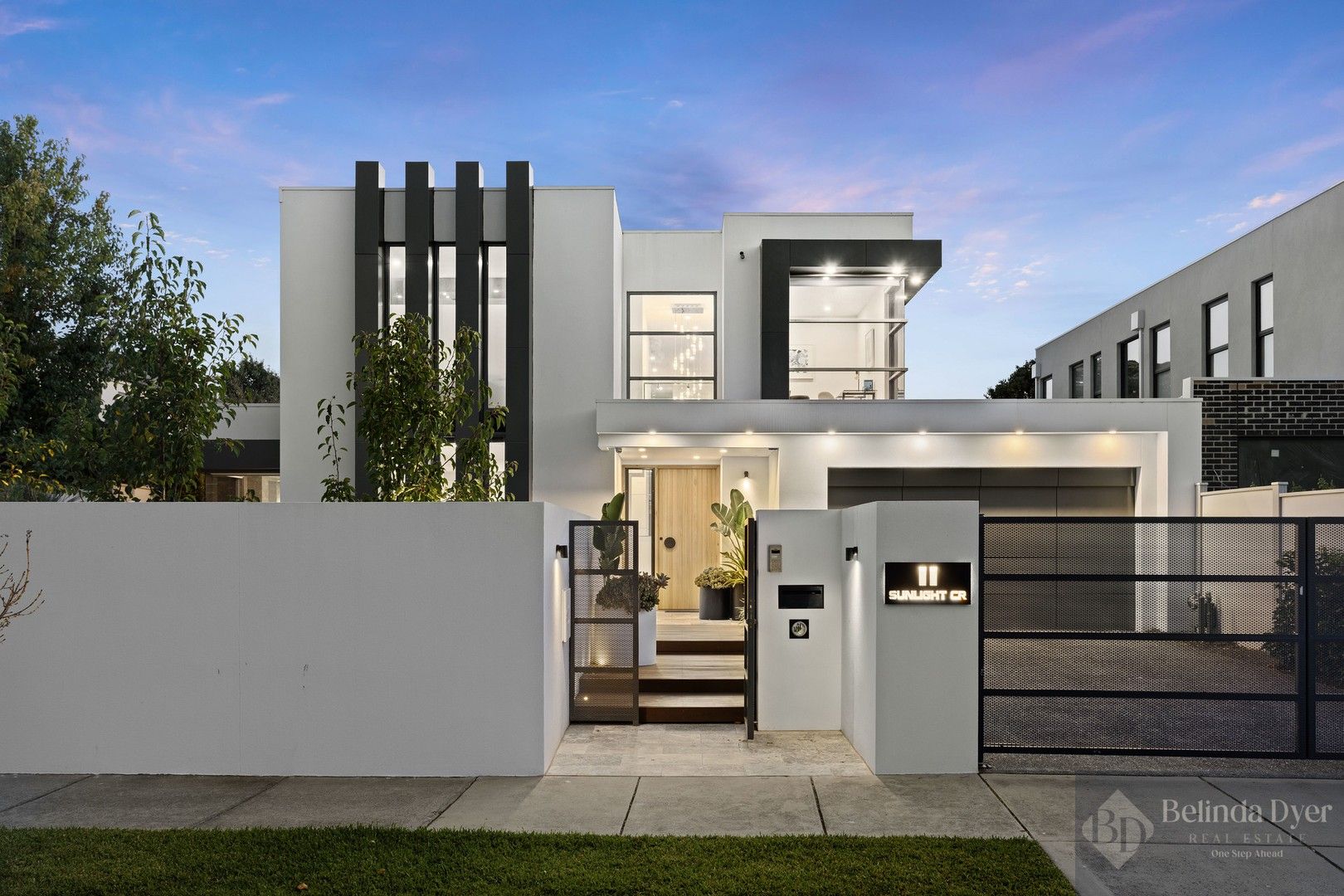4 bedrooms House in 11 Sunlight Crescent BRIGHTON EAST VIC, 3187