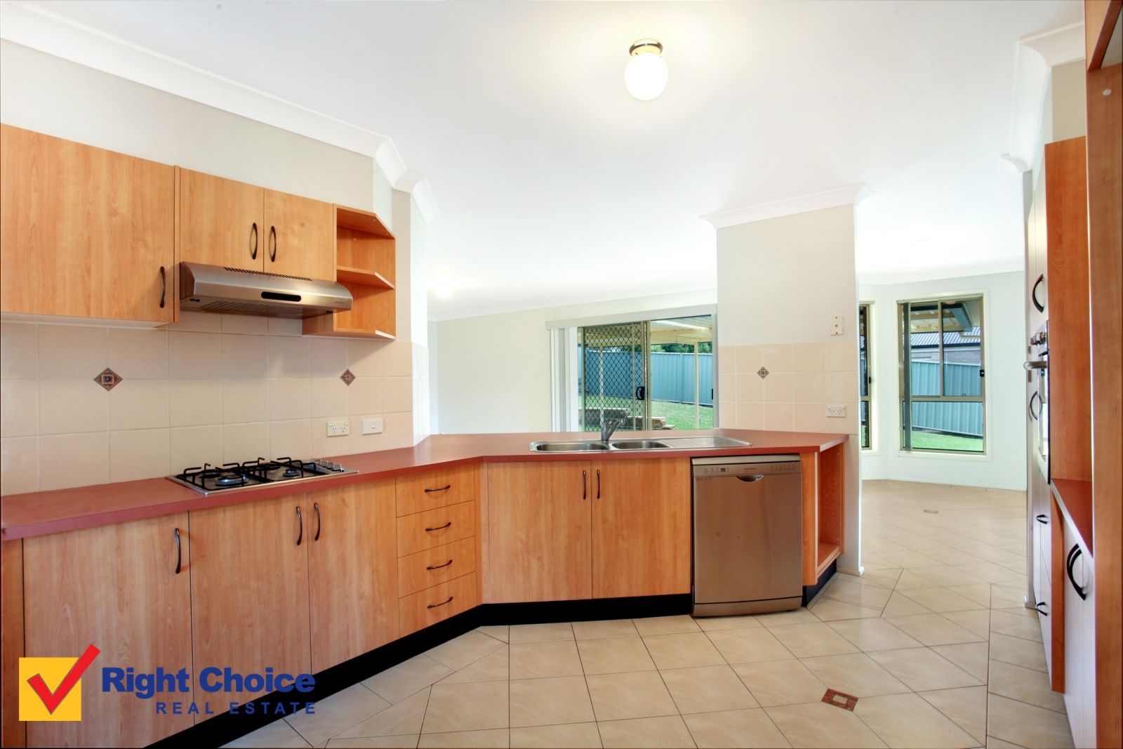 11 Chinchilla Way, Albion Park NSW 2527, Image 2