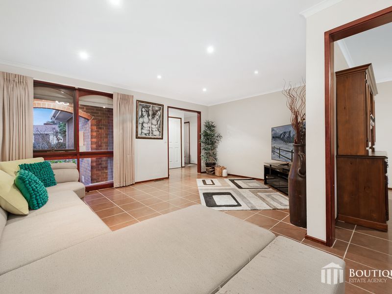 13 McKenry Place, Dandenong North VIC 3175, Image 1