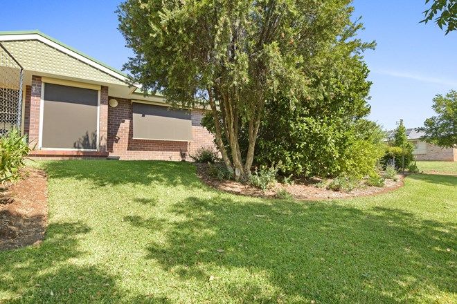 Picture of 2/14 HINTON DRIVE, GUNNEDAH NSW 2380