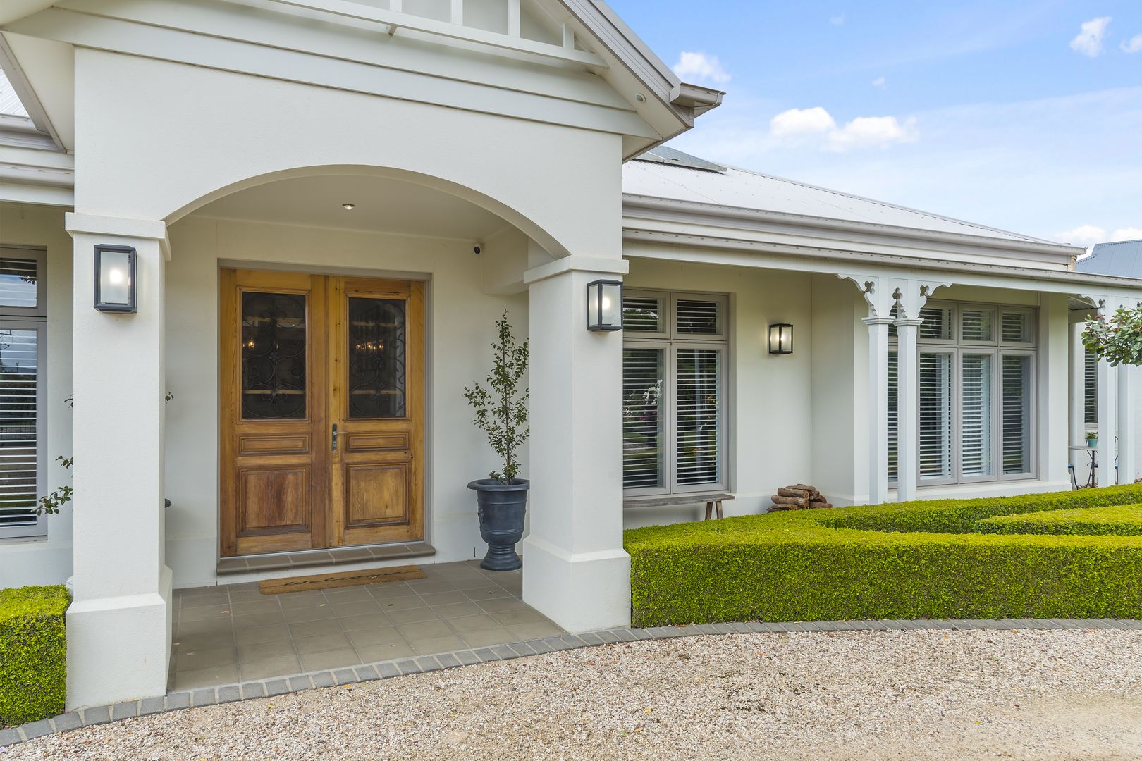 55 Willowbank Road, Gisborne Property History & Address Research Domain