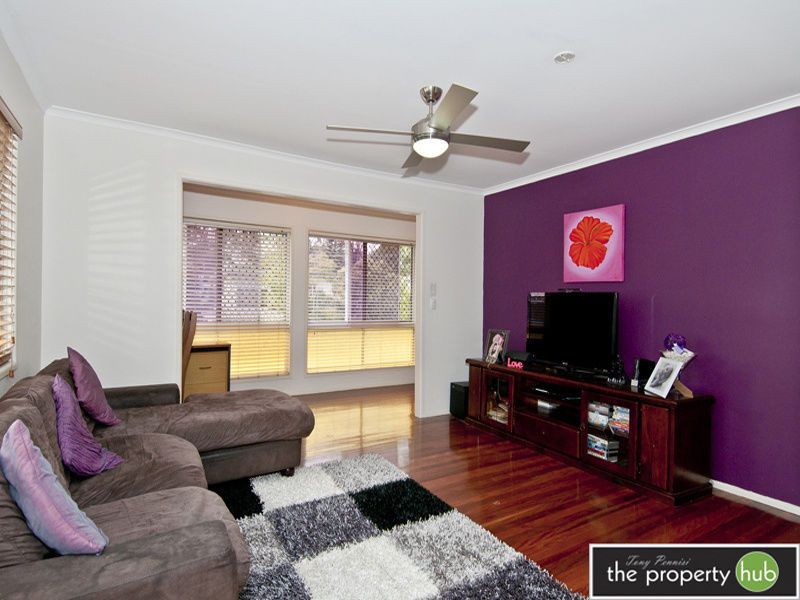 63 Adelaide Circuit, BEENLEIGH QLD 4207, Image 2