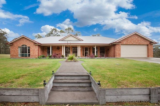 Picture of 429 WOLLOMBI RD, FARLEY NSW 2320