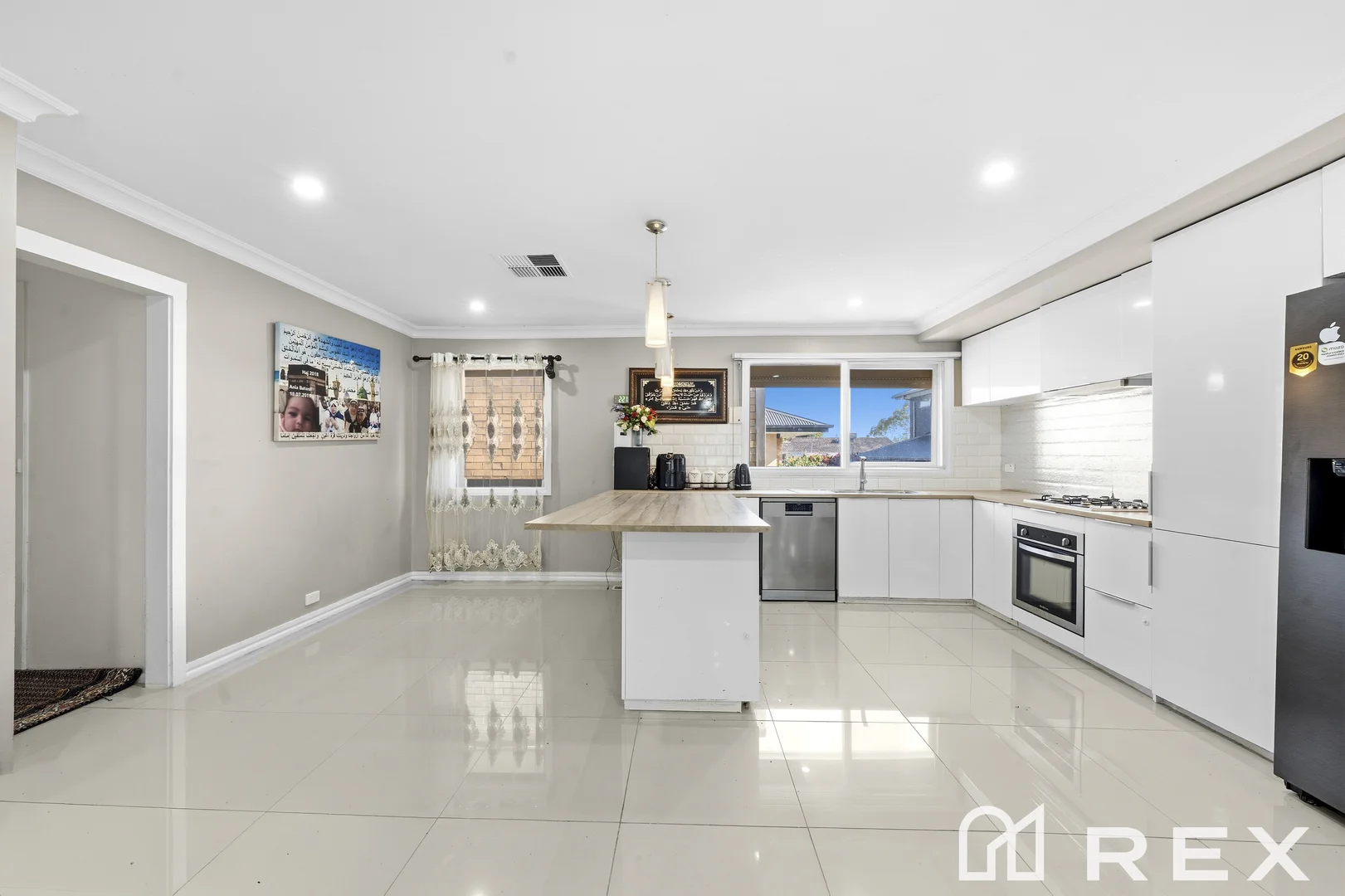 Additional image 9 of 1/37 Rebecca Street, Doveton VIC 3177