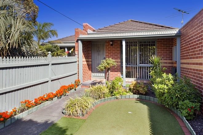 Picture of 2a Royal Parade, PARKDALE VIC 3195